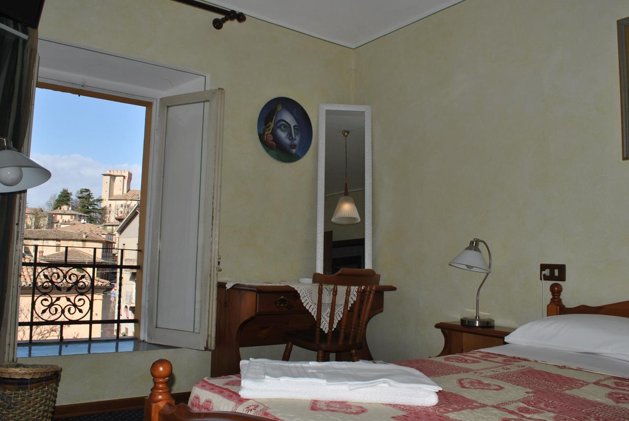 La Lanterna Di Guiglia Hotell Exteriör bild